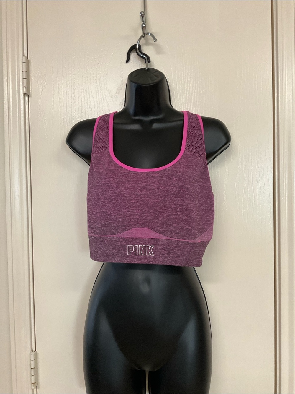 PINK Victoria's Secret Seamless Scoop Sports Bra in Plum